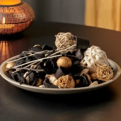 ESCAPE BLACK OUDH Bougies Chauffe-plat Parfumées Set De 9 Noir